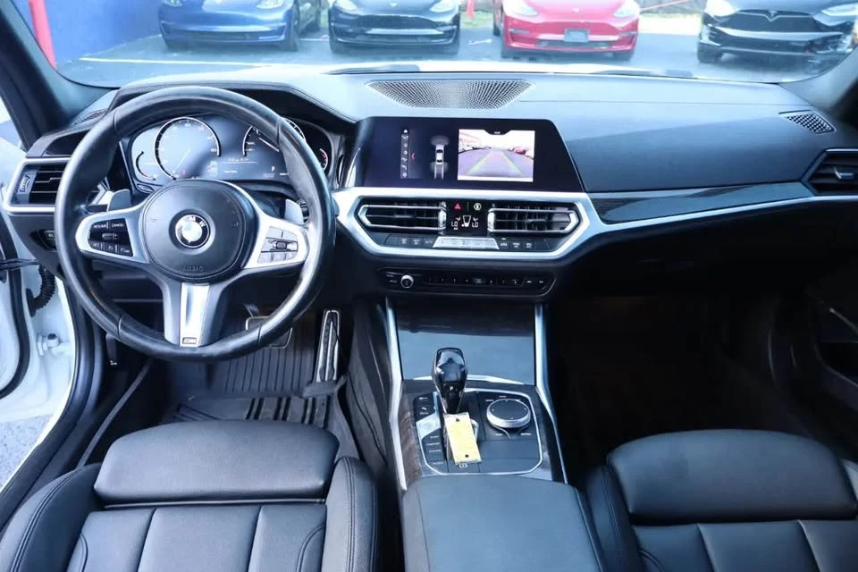 2019 BMW 3 Series - Image 4 of 4