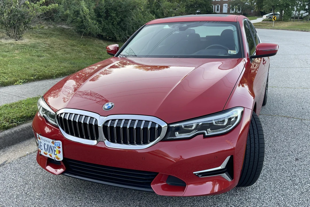 2019 BMW F30 3 Series Sedan - Image 2 of 31