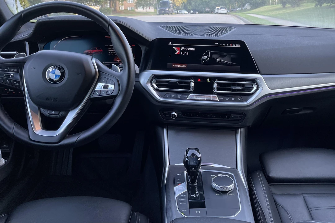 2019 BMW F30 3 Series Sedan - Image 27 of 31