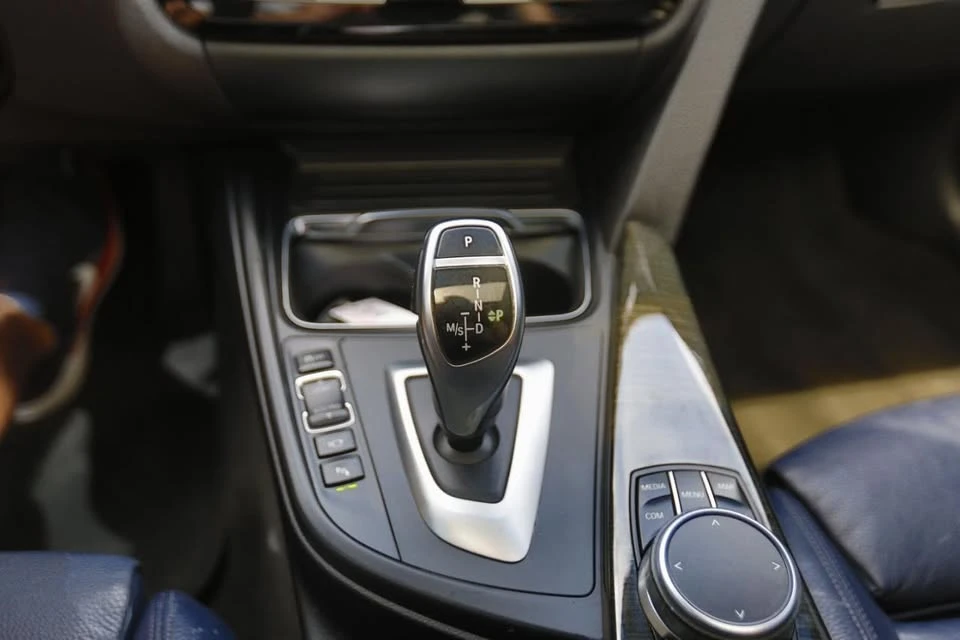 2019 BMW 4 Series - Image 9 of 20