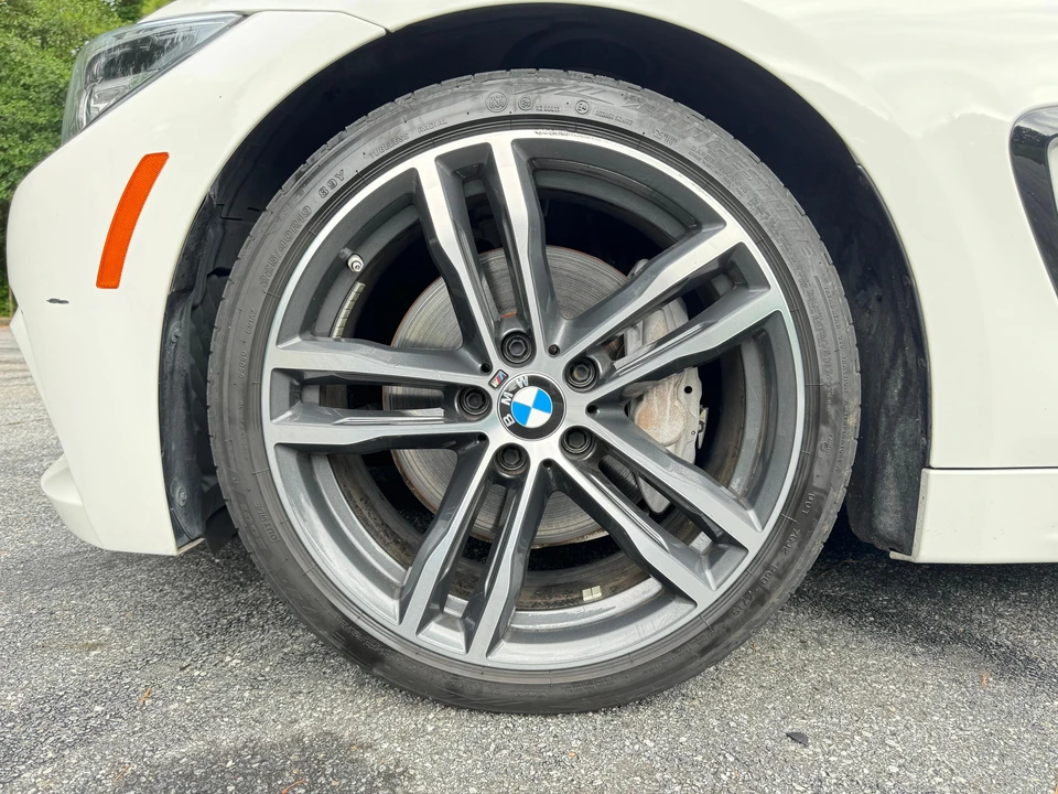 2019 BMW F32 435i & 440i Coupe - Image 27 of 31