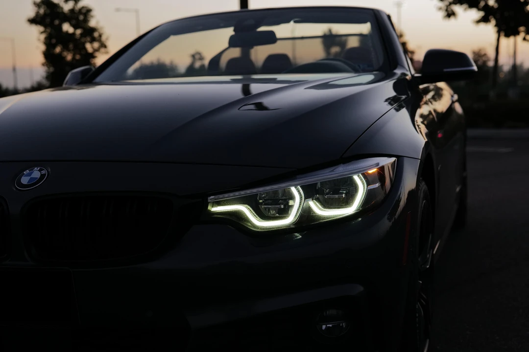 2019 BMW F33 435i & 440i Convertible - Image 26 of 31