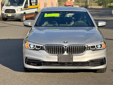 2019 BMW 5 Series 530e iPerformance Sedan