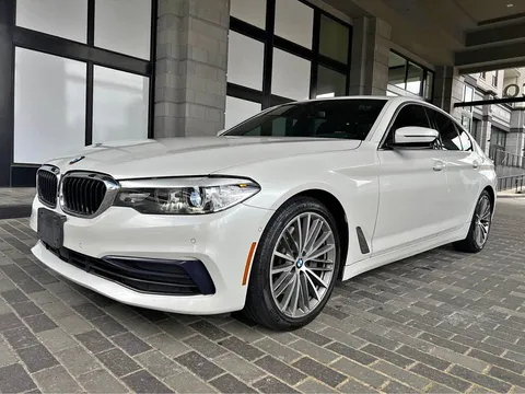 2019 BMW 5 Series 530i xDrive Sedan 4D