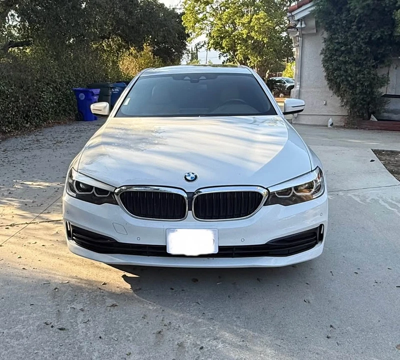 2019 BMW 5 Series - Image 8 of 11