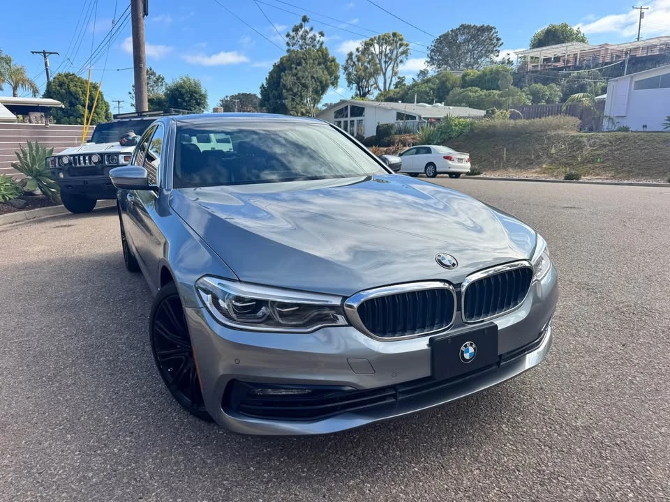 2019 BMW G30 5 Series Sedan - Image 5 of 9