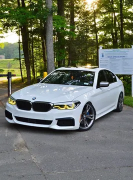 2019 BMW 5 Series M550i xDrive Sedan
