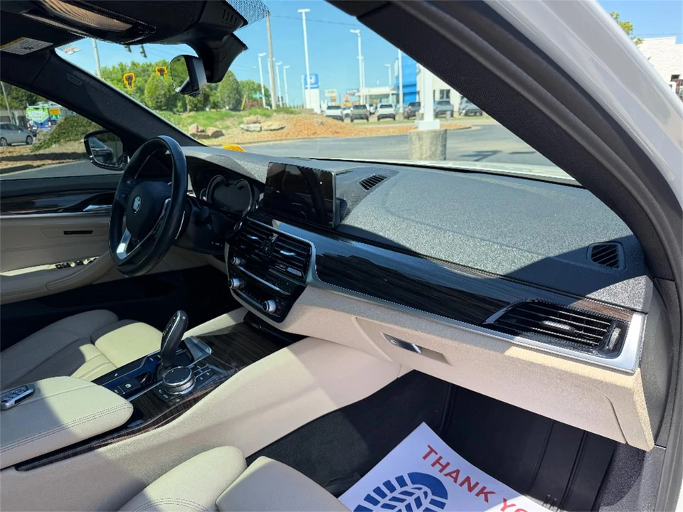 2019 BMW G30 5 Series Sedan - Image 13 of 31
