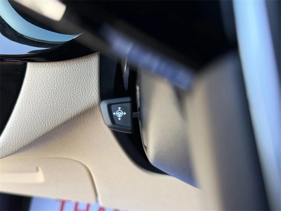 2019 BMW G30 5 Series Sedan - Image 30 of 31