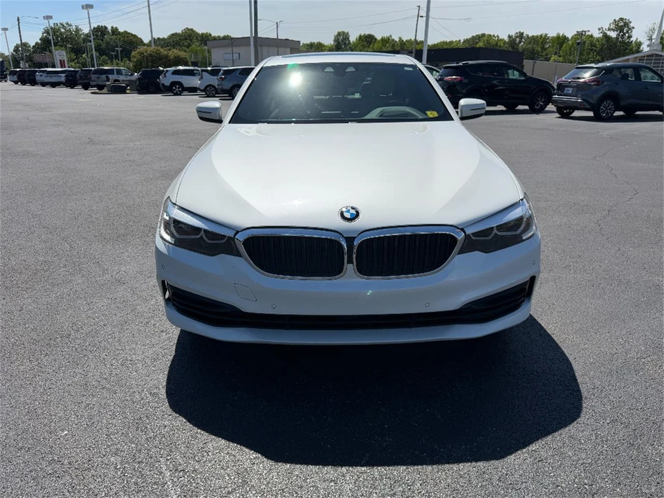 2019 BMW G30 5 Series Sedan - Image 2 of 31