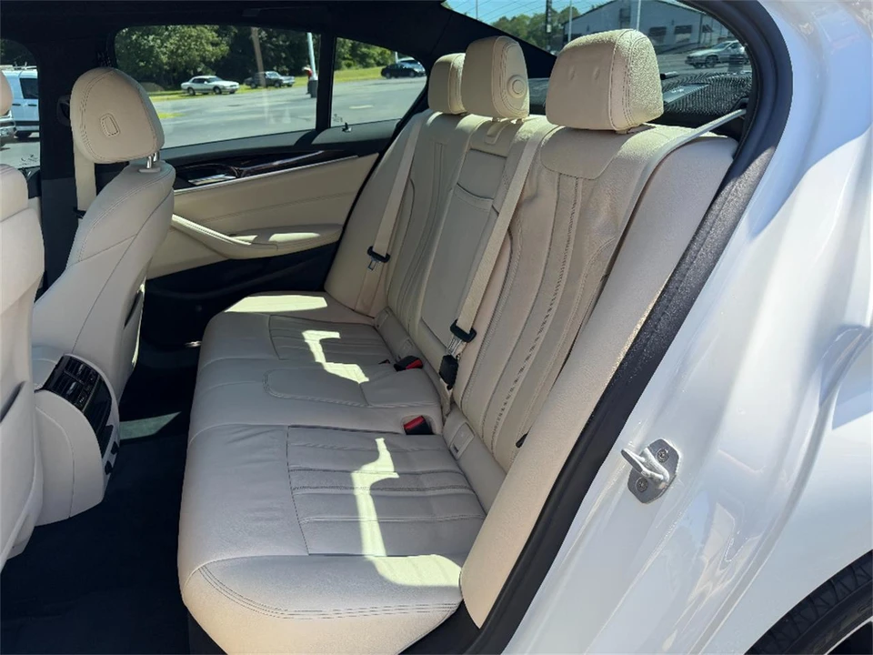 2019 BMW G30 5 Series Sedan - Image 22 of 31