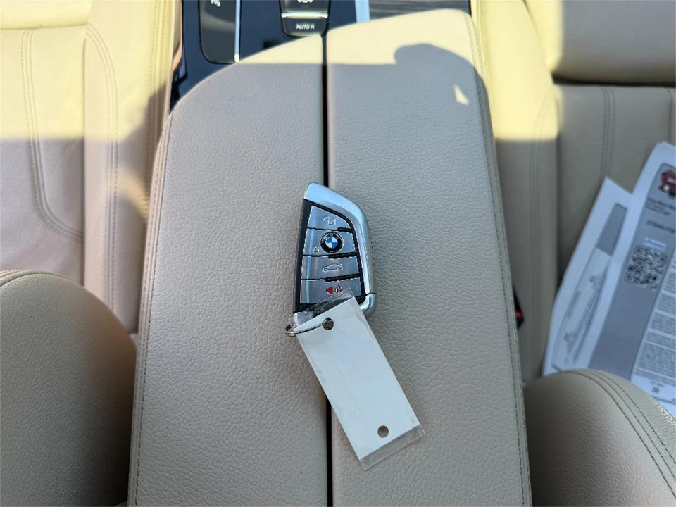 2019 BMW G30 5 Series Sedan - Image 24 of 31