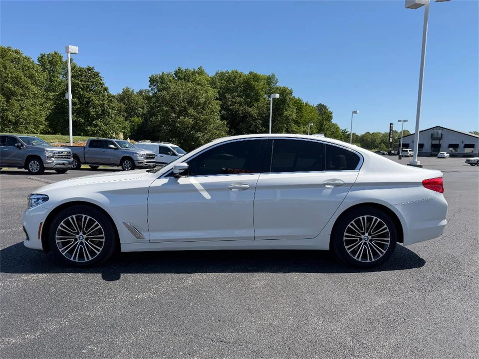 2019 BMW G30 5 Series Sedan - Image 4 of 31