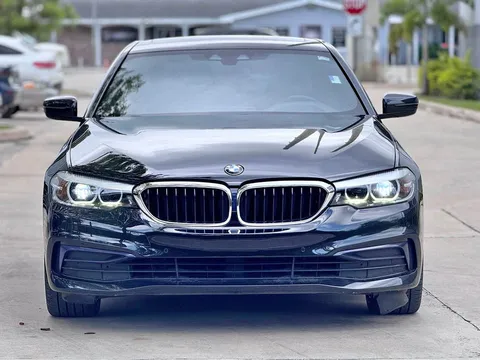 2019 BMW 530i Sedan
