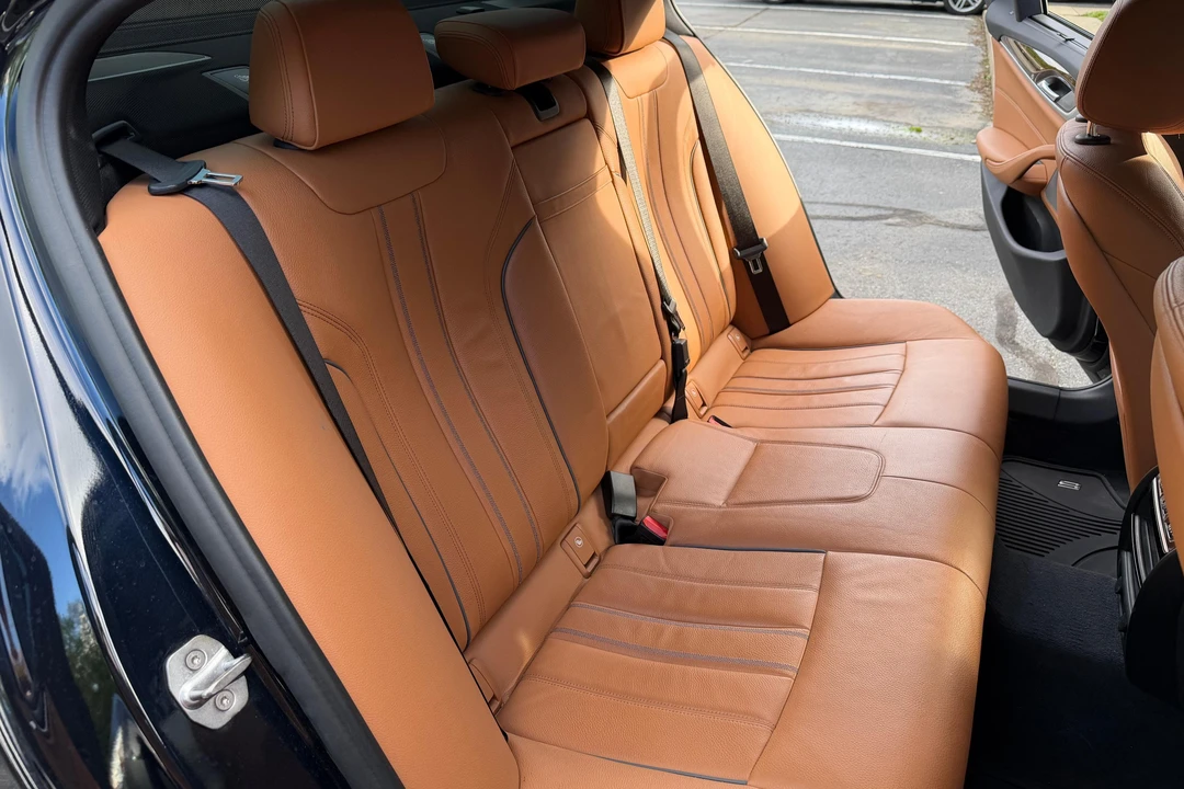 2019 BMW G30 5 Series Sedan - Image 28 of 31