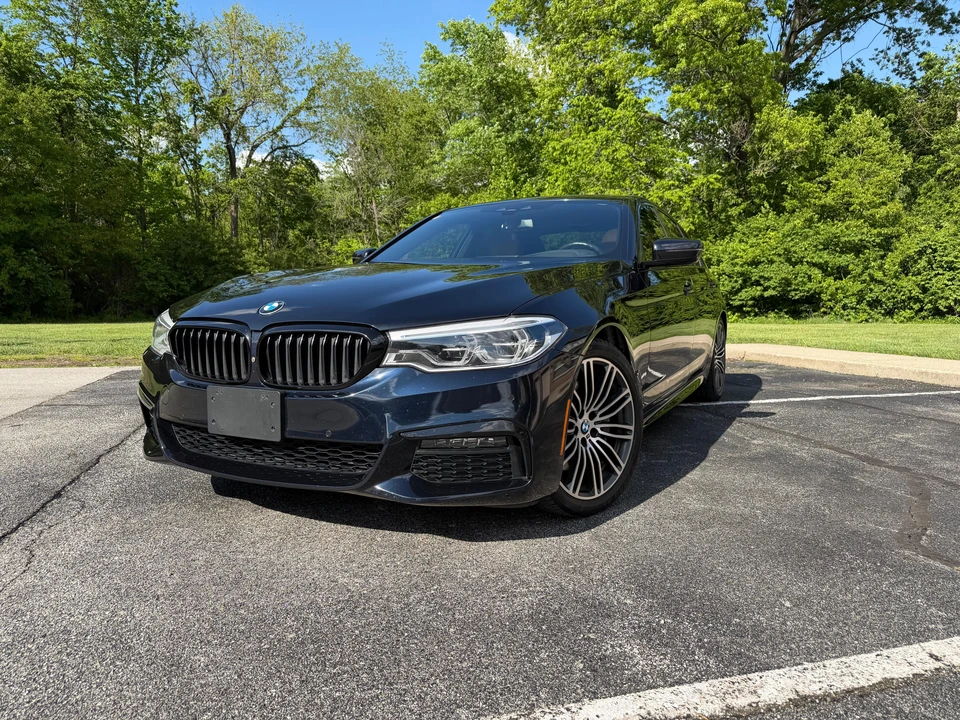 2019 BMW G30 5 Series Sedan - Image 6 of 31