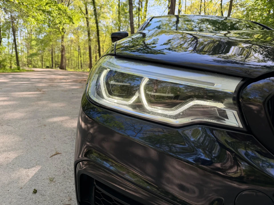 2019 BMW G30 5 Series Sedan - Image 12 of 31