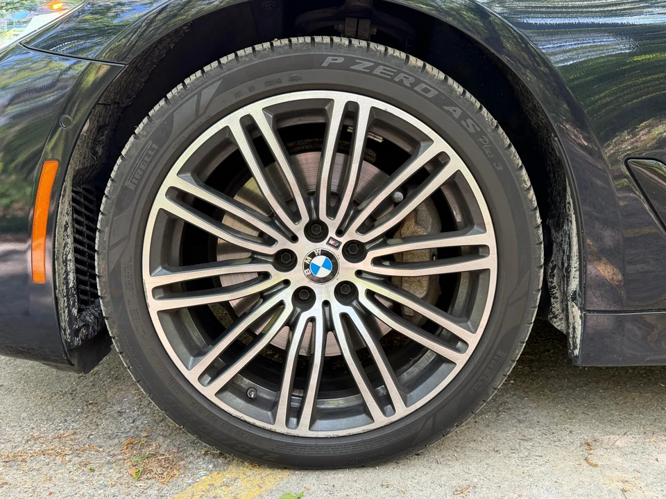 2019 BMW G30 5 Series Sedan - Image 22 of 31