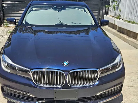 2019 BMW 7 Series 740i Sedan 4D