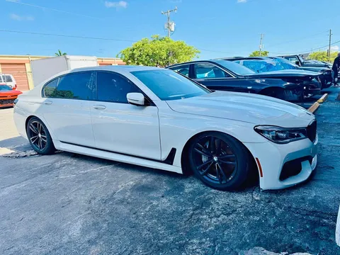 2019 BMW 750i xDrive Sedan