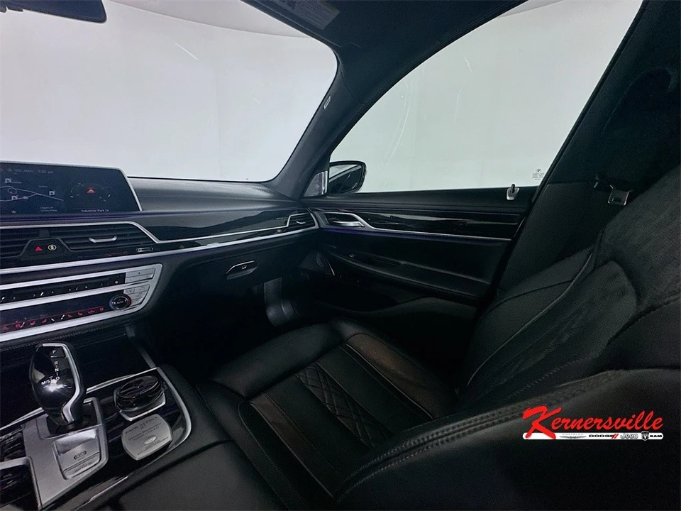 2019 BMW Alpina B7 - Image 11 of 12
