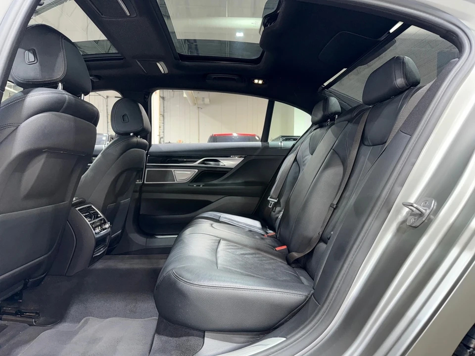 2019 BMW G11/G12 7 Series - Image 12 of 12