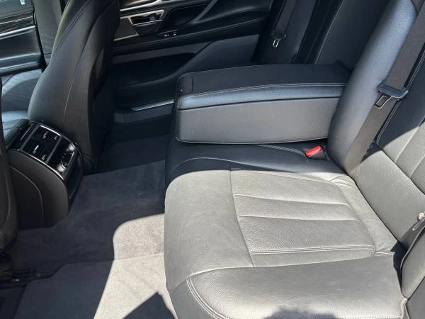 2019 BMW G11/G12 7 Series - Image 13 of 21