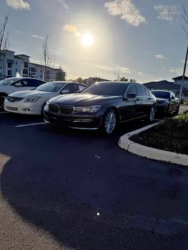 2019 BMW 740i Sedan
