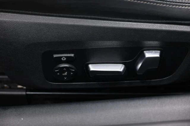 2019 BMW G14/G15/G16 M850i - Image 17 of 31