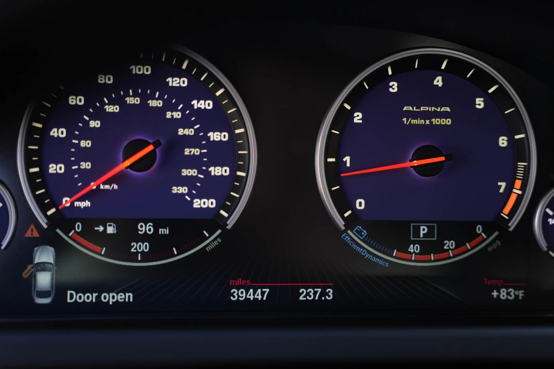 2019 BMW Alpina B6 - Image 28 of 31