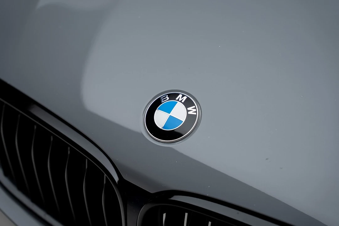 2019 BMW Alpina B7 - Image 12 of 21