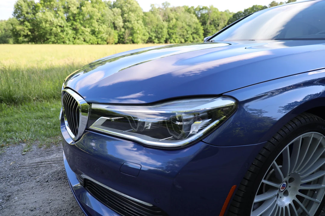 2019 BMW Alpina B7 - Image 24 of 30