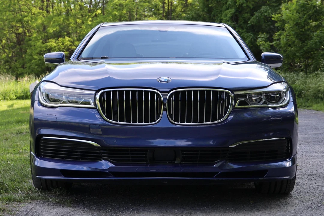 2019 BMW Alpina B7 - Image 2 of 30