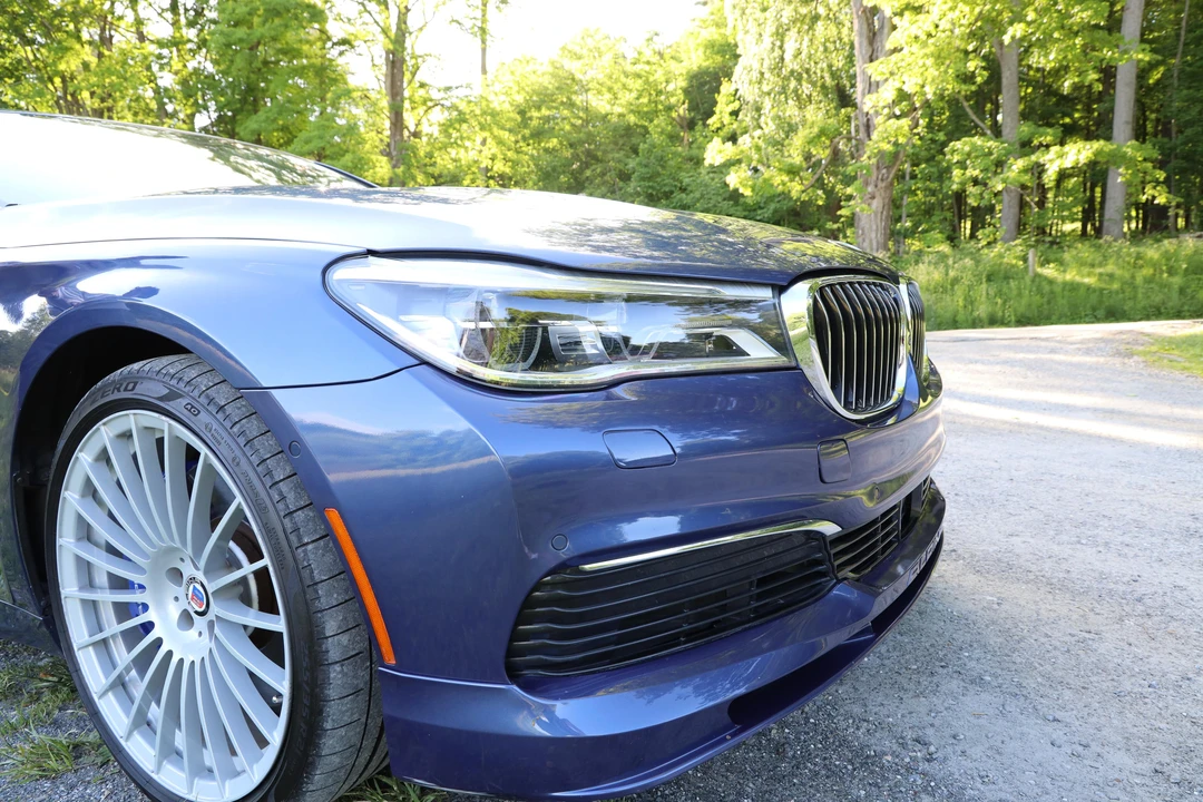 2019 BMW Alpina B7 - Image 16 of 30