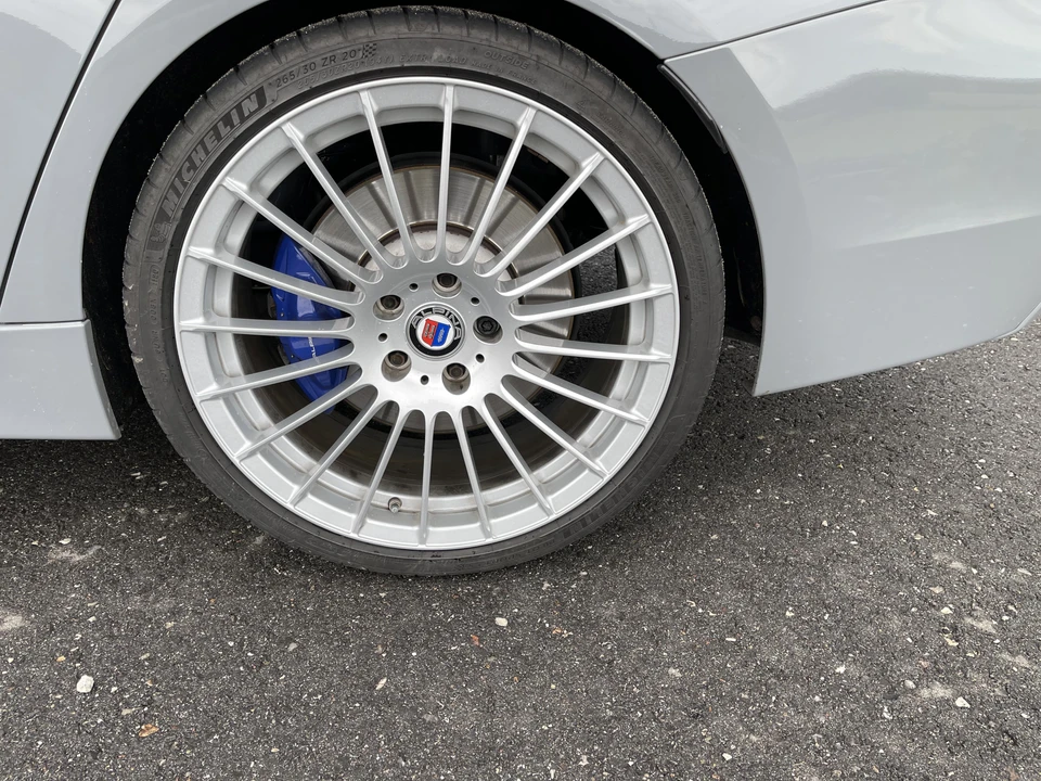 2017 BMW Alpina B3 - Image 30 of 31