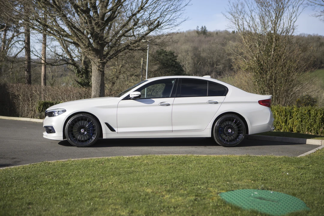 2019 BMW Alpina B5 - Image 9 of 31