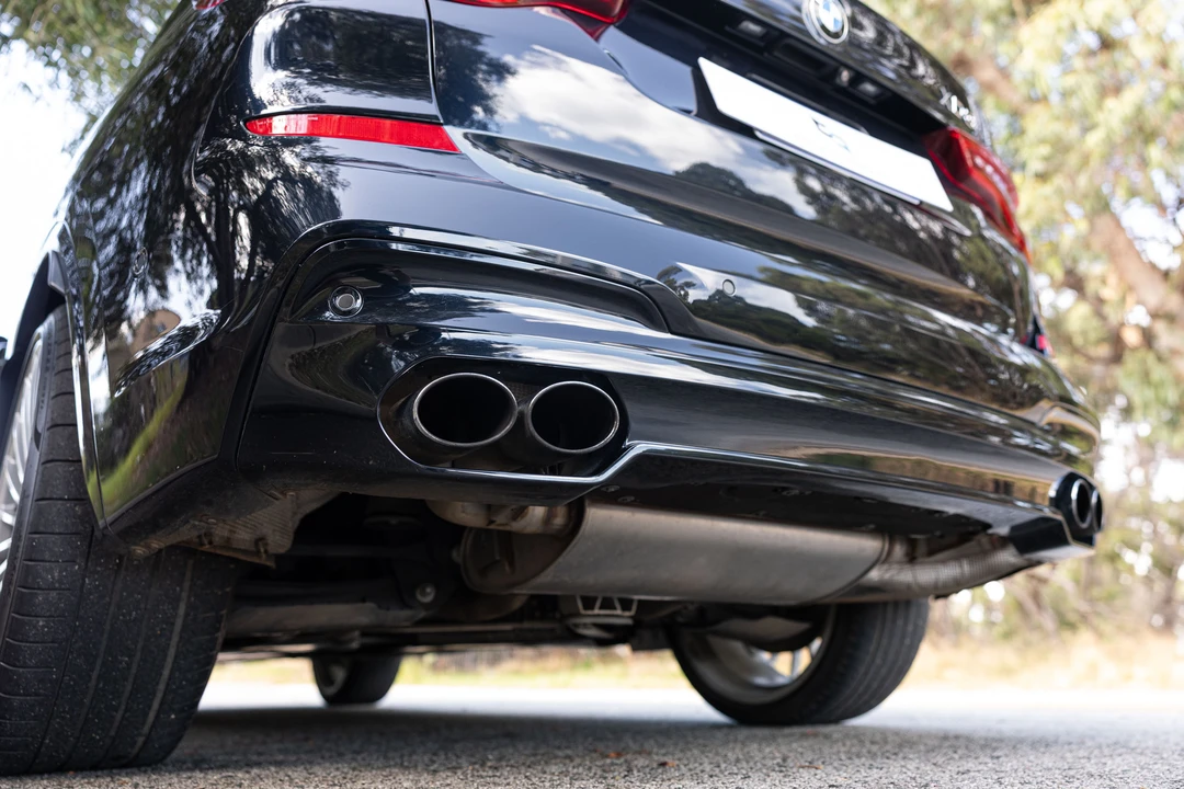 2019 BMW Alpina - Image 24 of 31