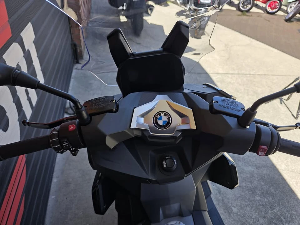 2019 BMW Motorcycles - Image 9 of 12