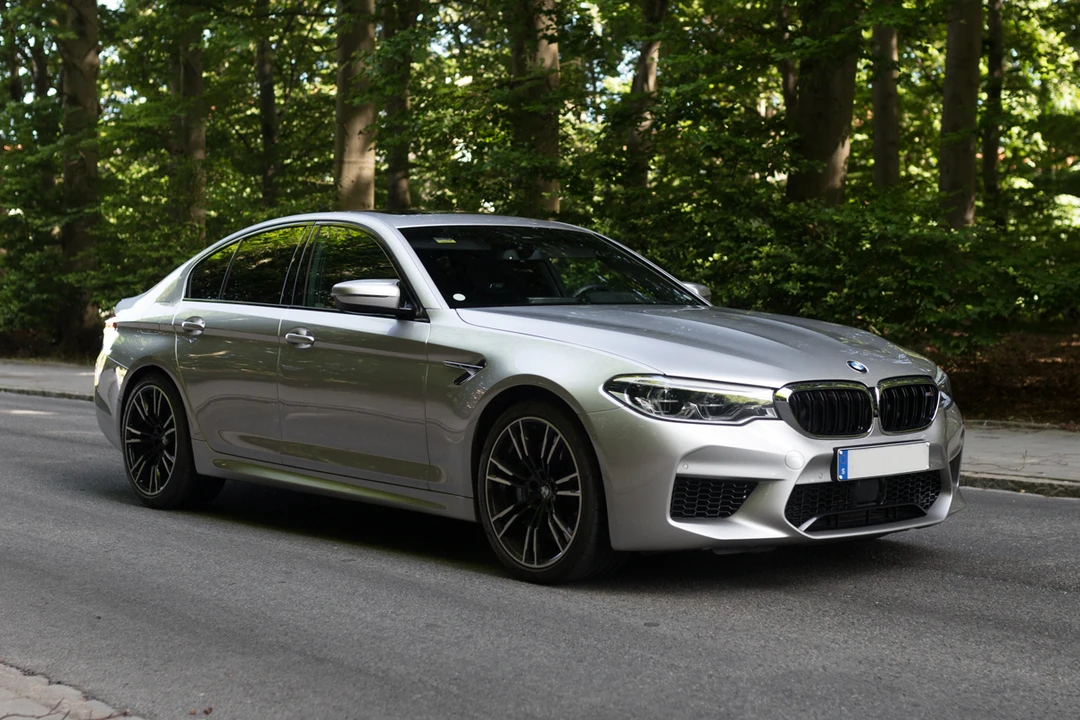 2019 BMW F90 M5 - Image 2 of 31