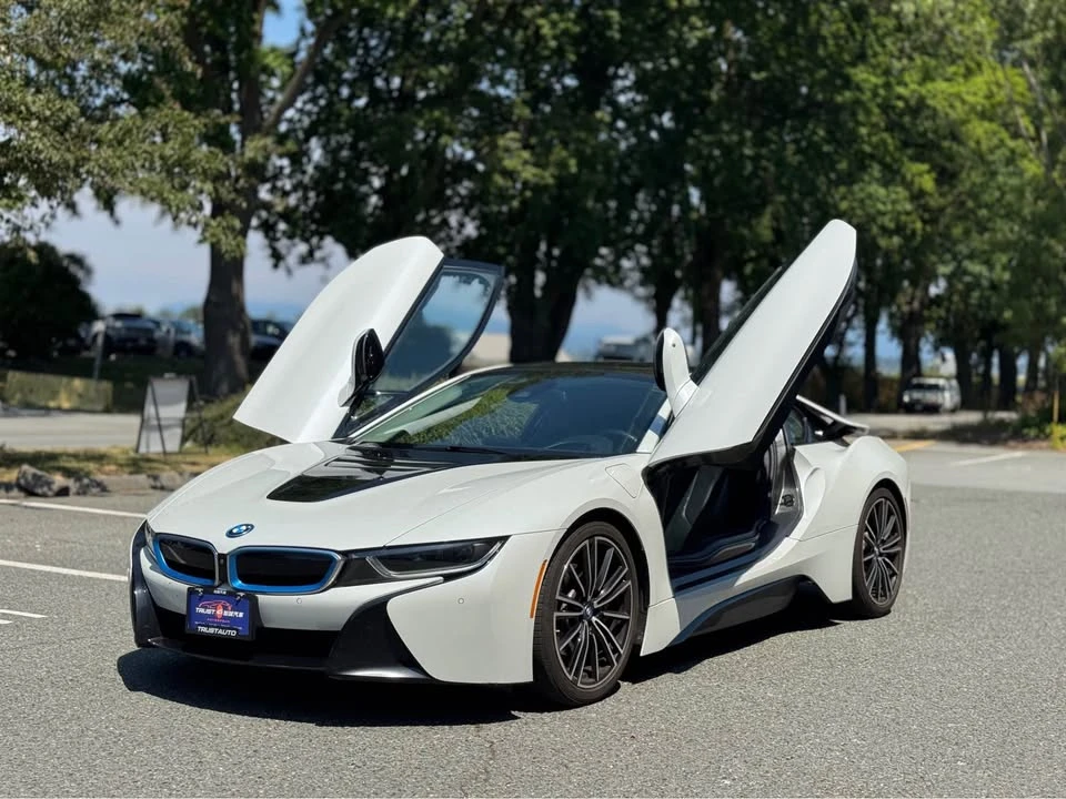 2019 BMW i8 - Image 7 of 20