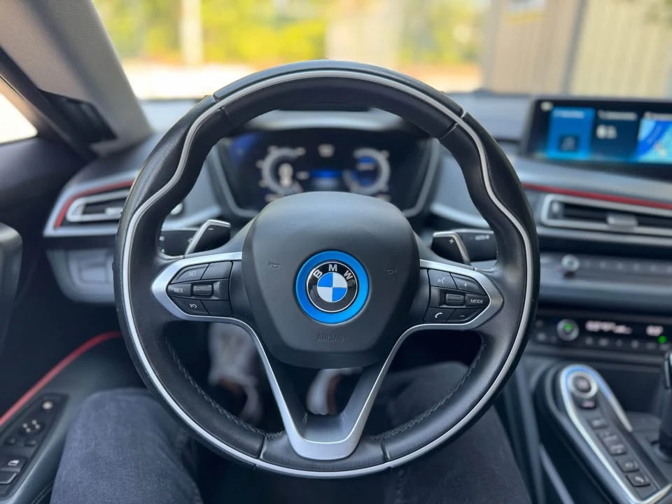 2019 BMW i8 - Image 15 of 20