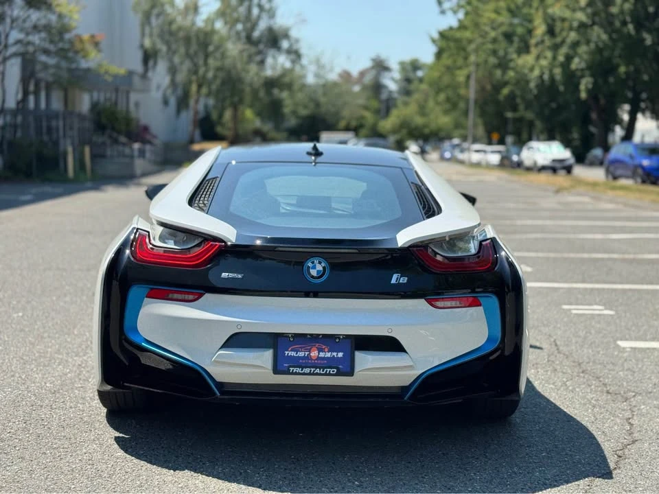 2019 BMW i8 - Image 8 of 20