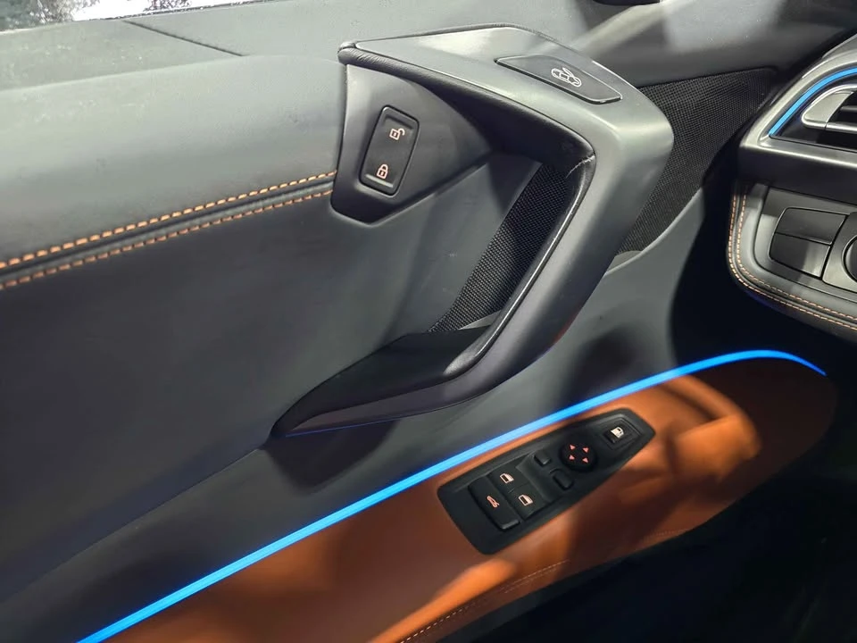2019 BMW i8 - Image 9 of 20