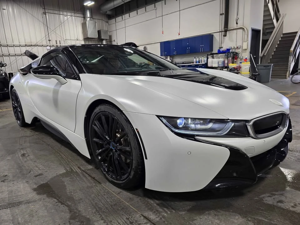 2019 BMW i8 - Image 3 of 20