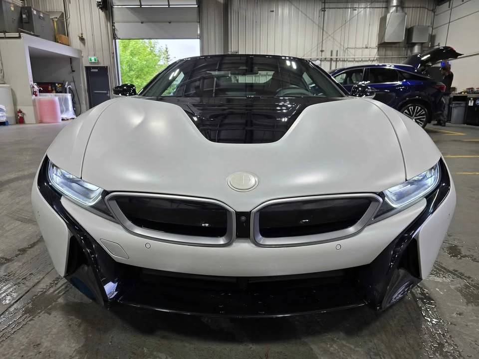 2019 BMW i8 - Image 2 of 20