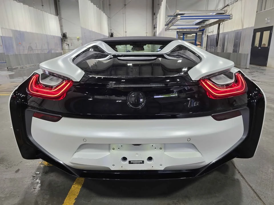 2019 BMW i8 - Image 5 of 20
