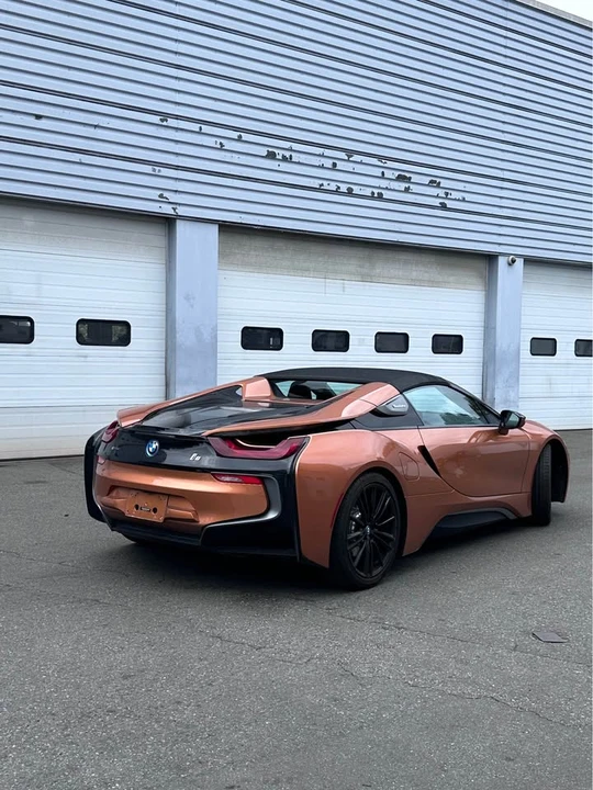 2019 BMW i8 - Image 4 of 13
