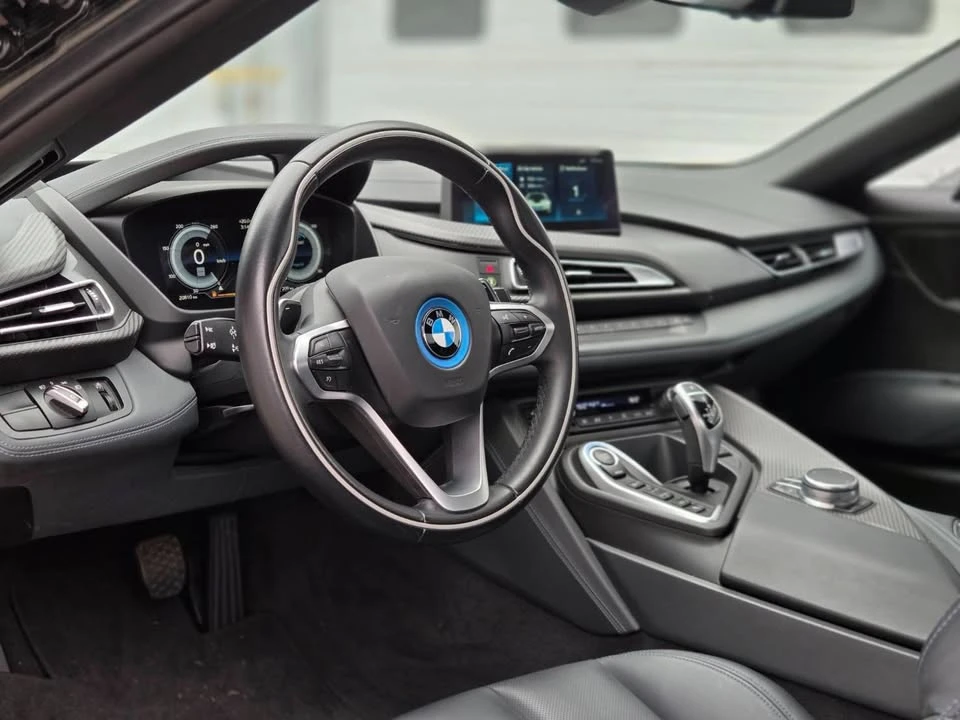 2019 BMW i8 - Image 16 of 16