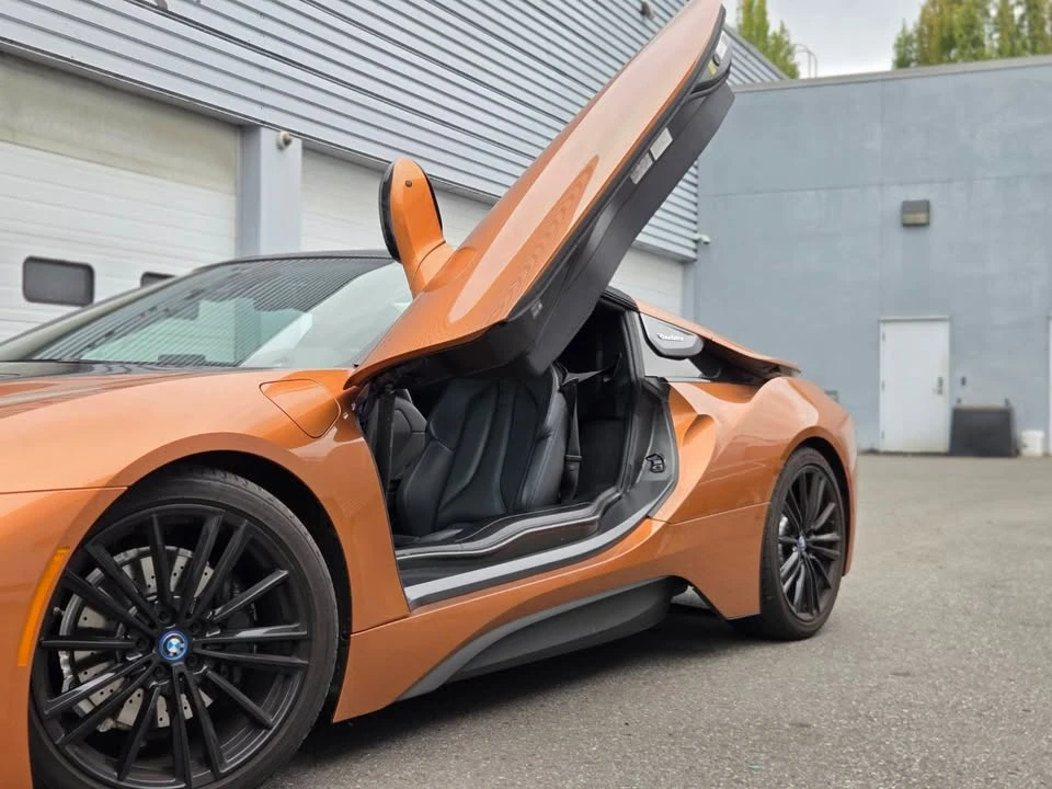 2019 BMW i8 - Image 6 of 16