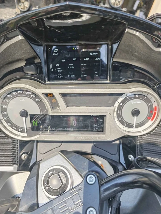 2019 BMW K1600 - Image 8 of 9
